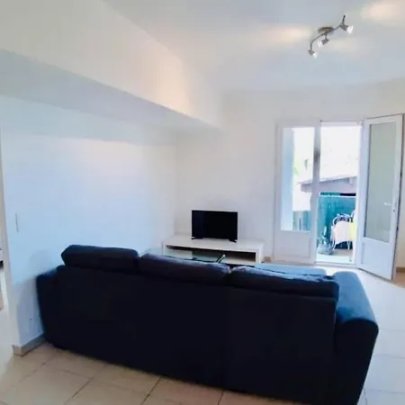 5Min Des Plages, Bas De Villa Apercu Mer Avec Jardin Appartement